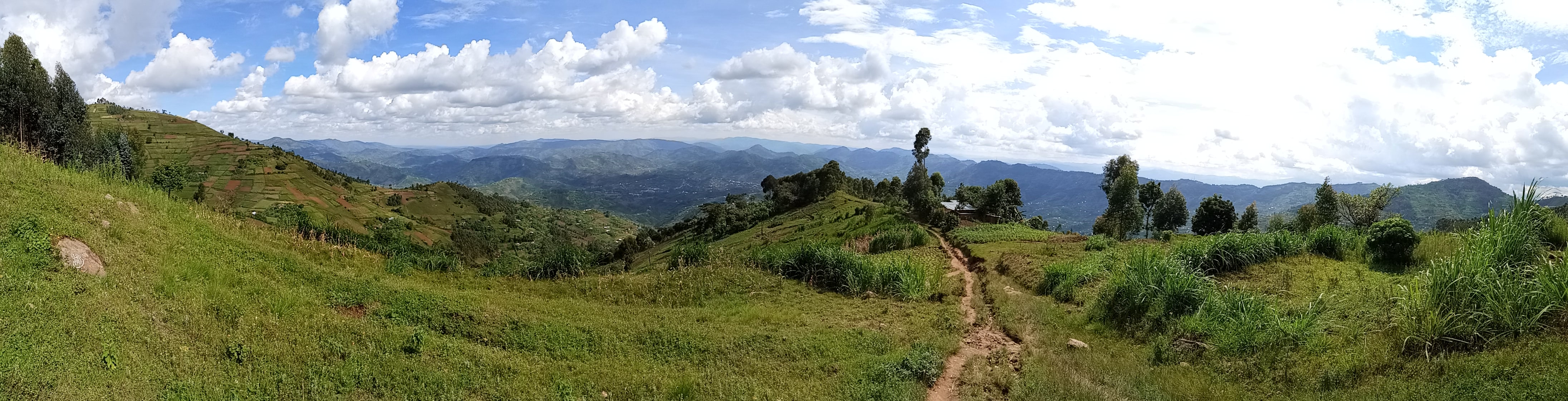 Paranoma view of the ridges and valleys